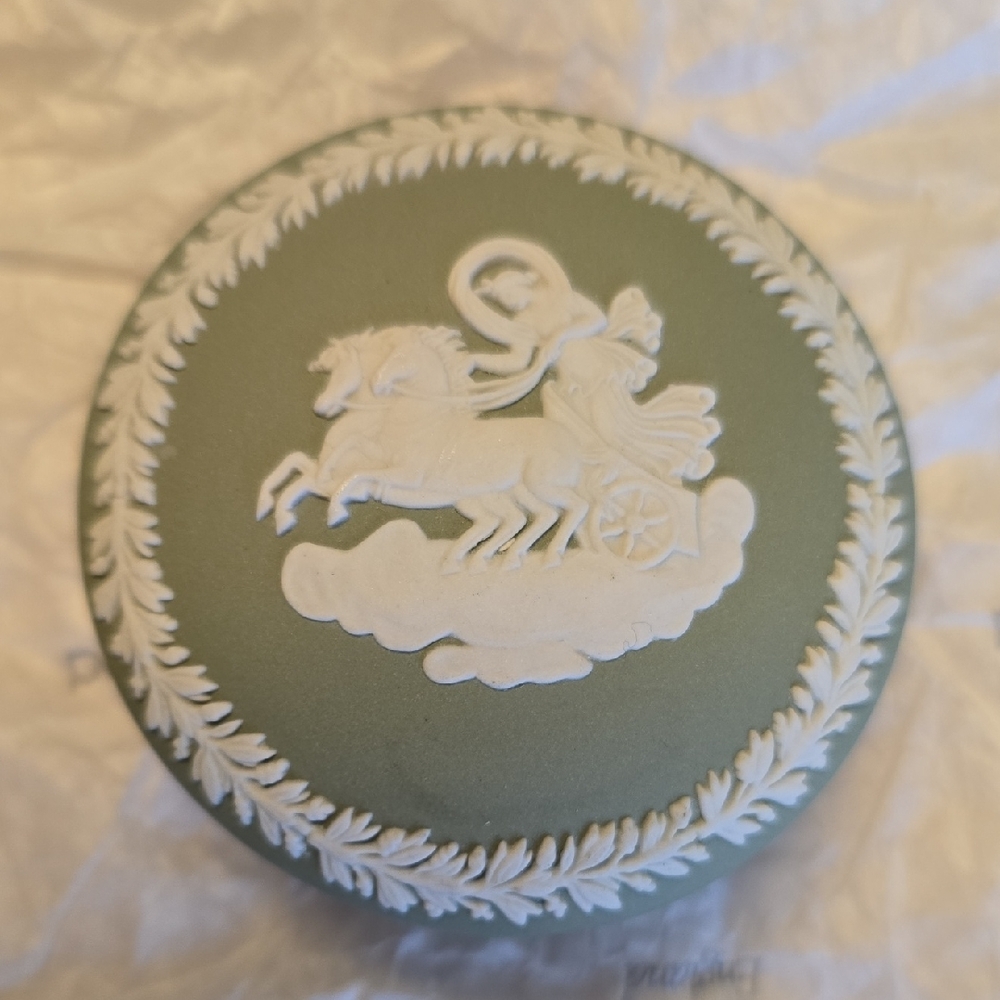 Wedgwood Green Small Jasperware Trinket Box
